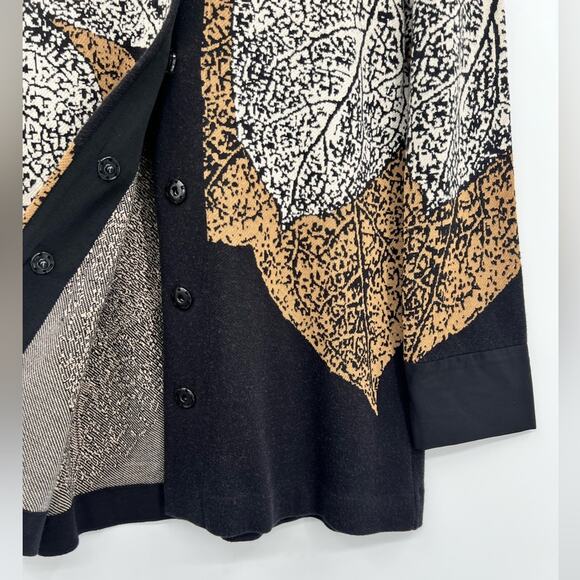 Nic + Zoe Santana Cardigan Sweater Jacket Leafs Metal Clasp Printed Size Medium - Picture 8 of 11